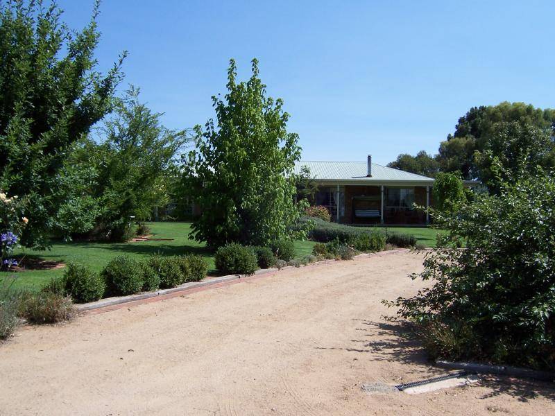Karuah Kingsvale, Young NSW 2594