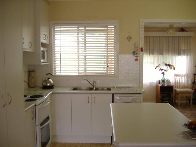 3 Milong Street, Young NSW 2594