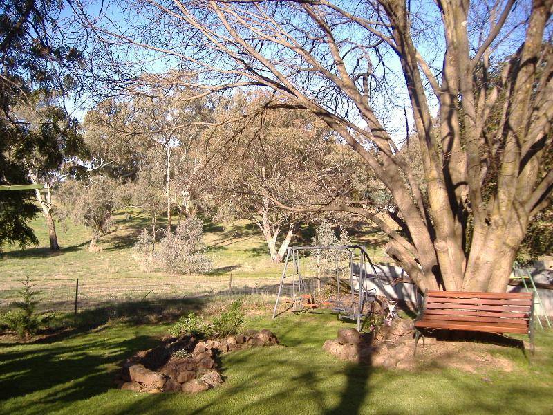 21 Fontenoy Street, Young NSW 2594