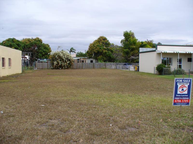 41 Murroona Road, Bowen QLD 4805