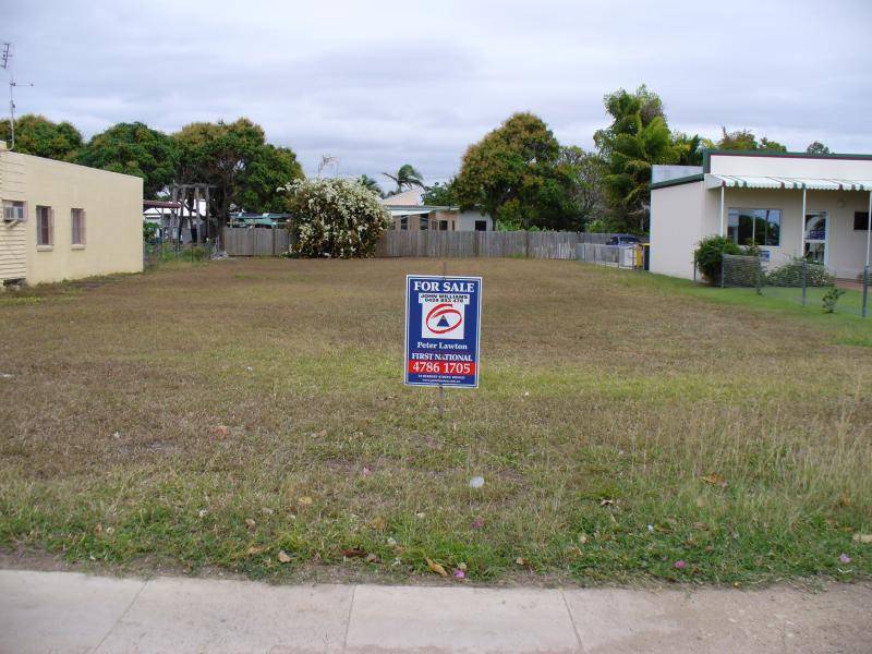 41 Murroona Road, Bowen QLD 4805