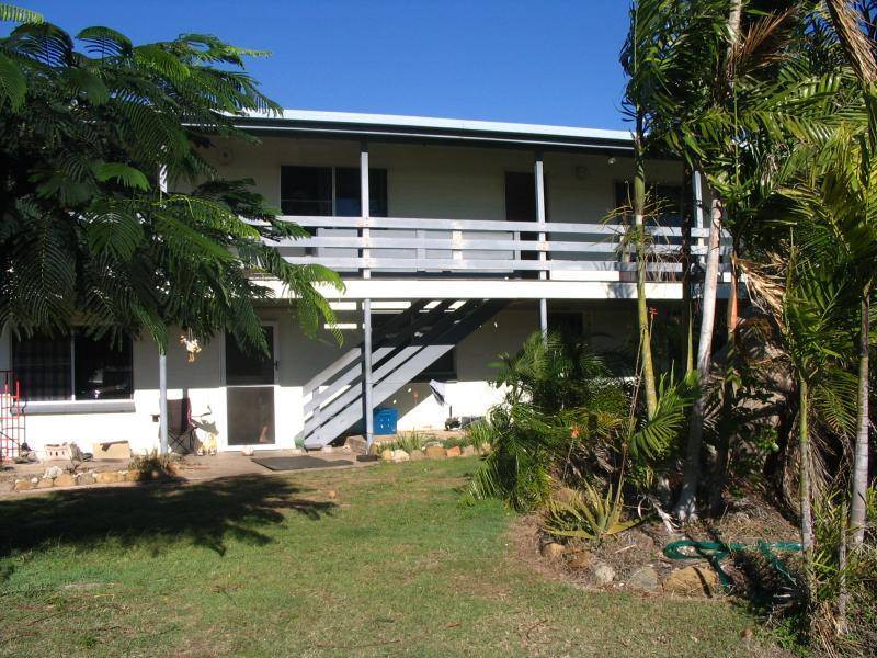 61 Whyte Avenue, Bowen QLD 4805