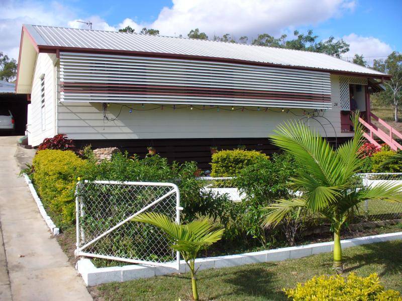 24 Scartwater Street, Collinsville QLD 4804