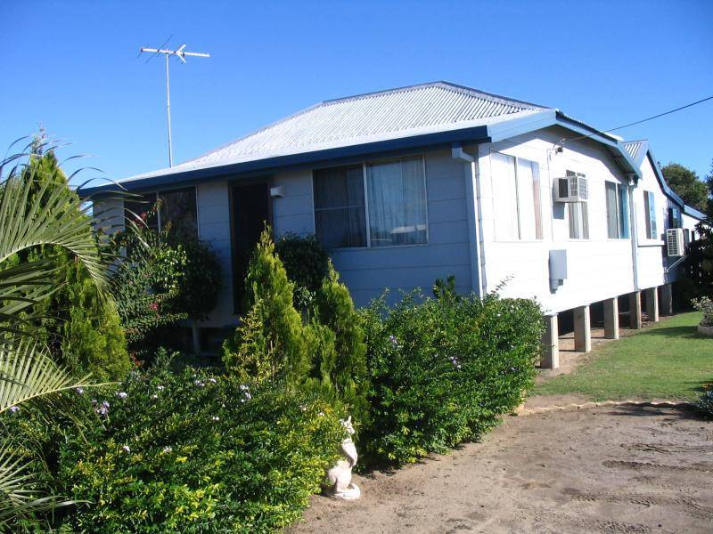 68 Dalrymple Street, Bowen QLD 4805