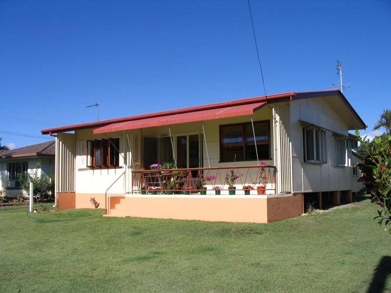 3 Golf Links Road, Bowen QLD 4805