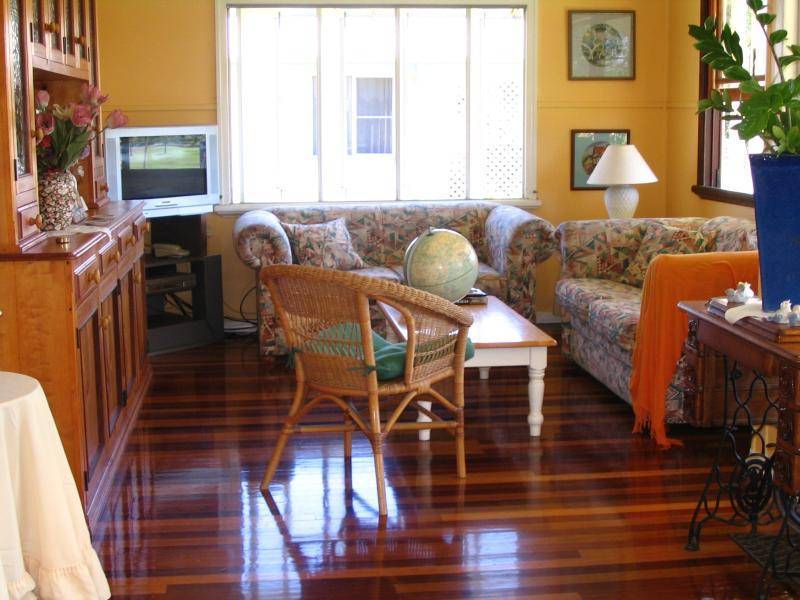 3 Golf Links Road, Bowen QLD 4805