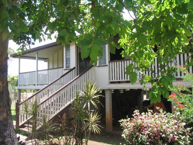 28 Pelican Street, Collinsville QLD 4804