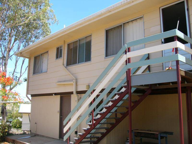 10 Logan Street, Collinsville QLD 4804