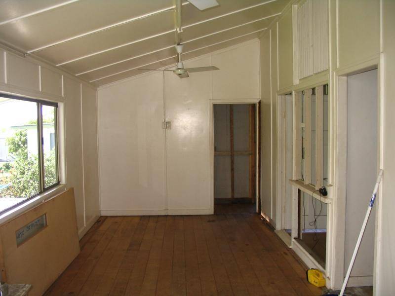 10 Sonoma Street, Collinsville QLD 4804