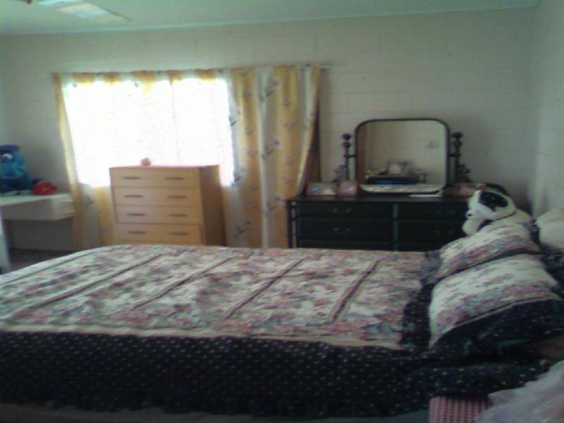 54 Lascelles Street, Bowen QLD 4805