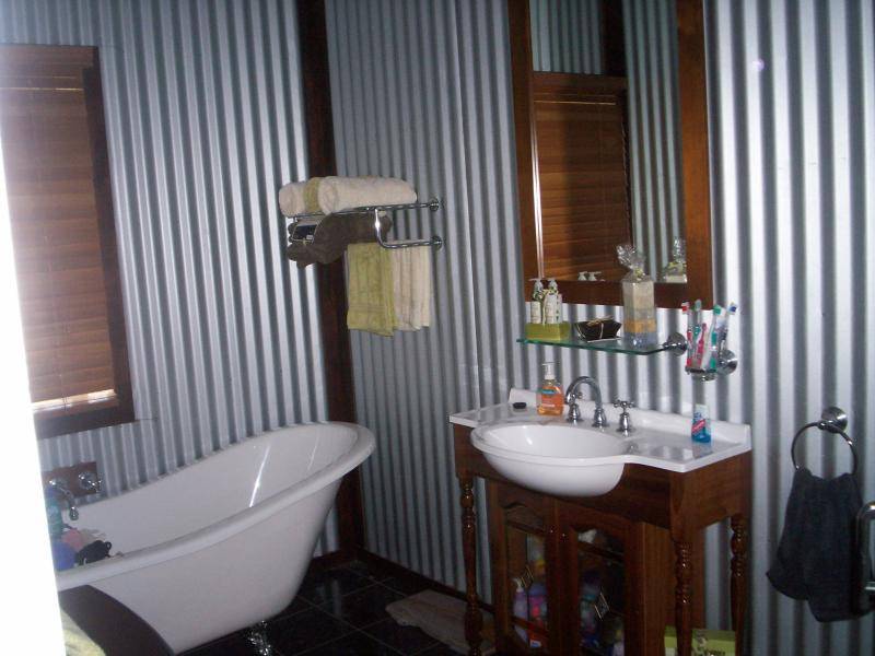 22 Fifth Avenue, Scottville QLD 4804
