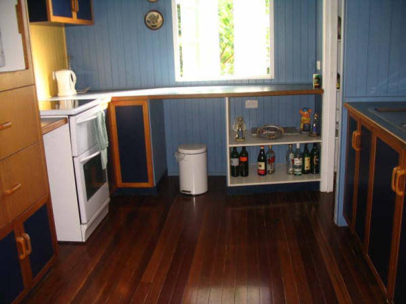 40 Reynolds Street, Bowen QLD 4805