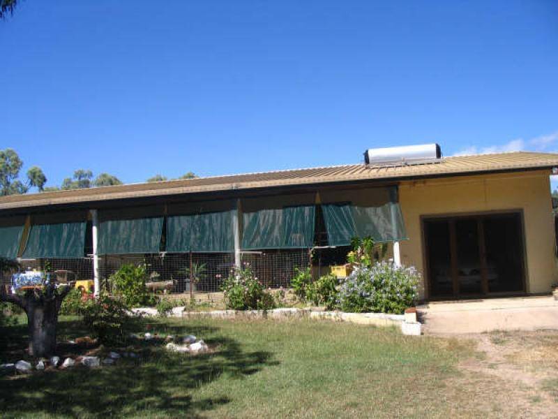 8 Heronvale Road, Bowen QLD 4805