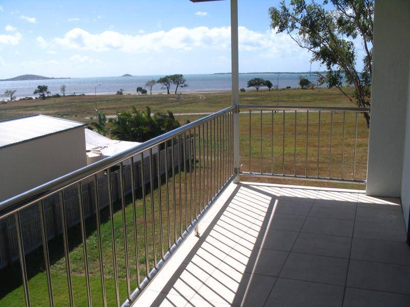 10 Marine Parade, Bowen QLD 4805