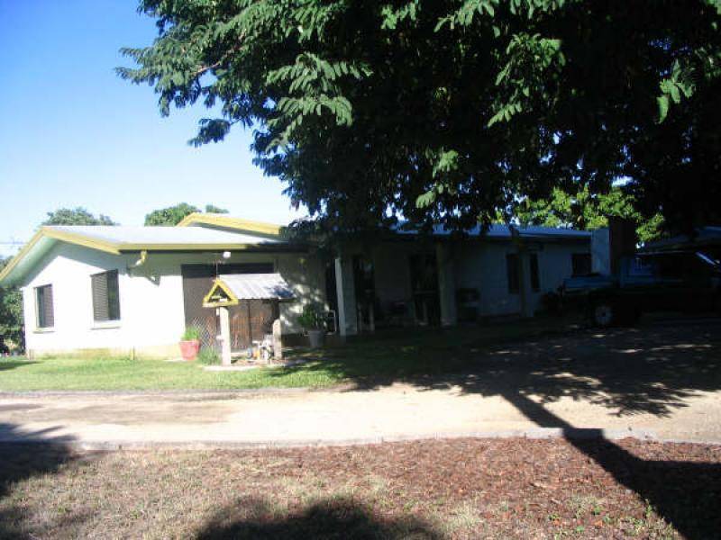 59 Flemington Road, Bowen QLD 4805