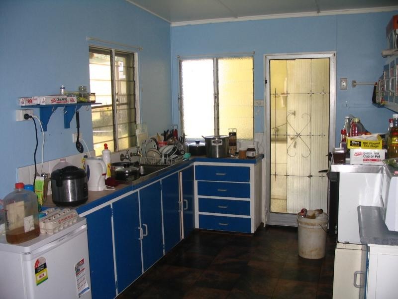 54 Tracey Street, Bowen QLD 4805