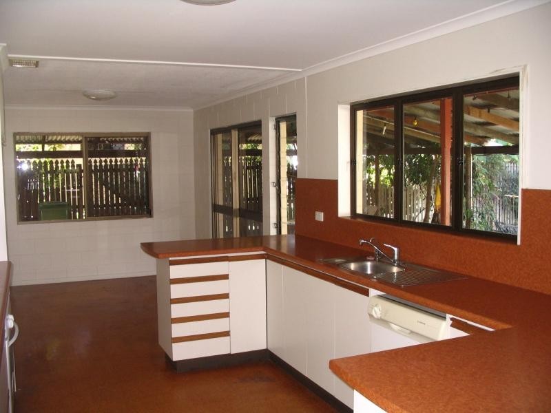 5 Sproule Street, Bowen QLD 4805