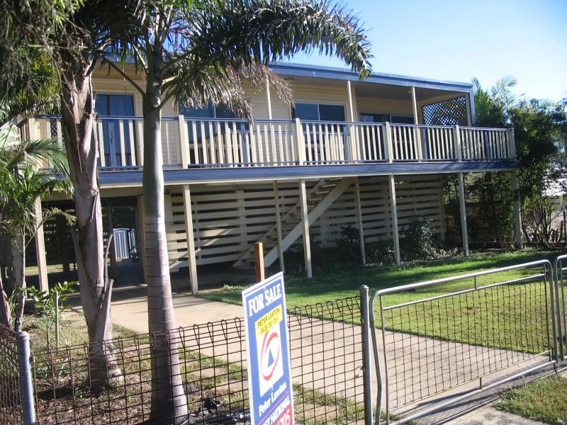 16 Daniel Street, Bowen QLD 4805