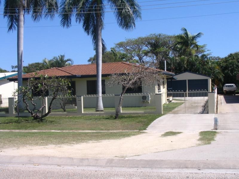 4a Dalrymple Street, Bowen QLD 4805