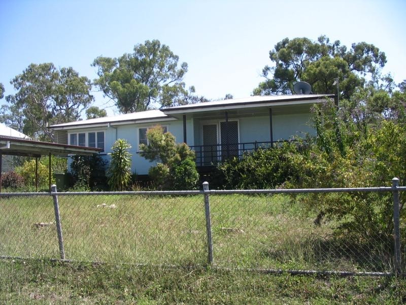 34 Macarthur Street, Collinsville QLD 4804