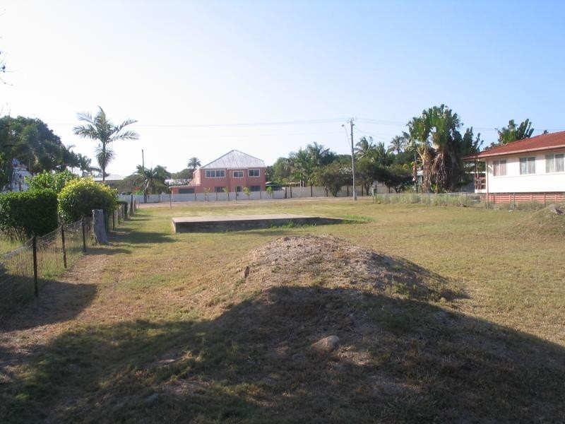 9 Gordon Street, Bowen QLD 4805