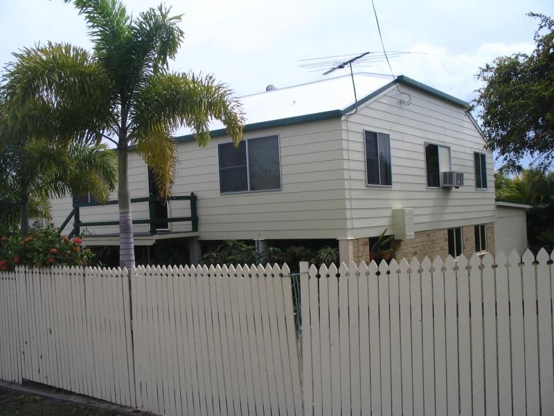 14 Leichhardt Street, Bowen QLD 4805