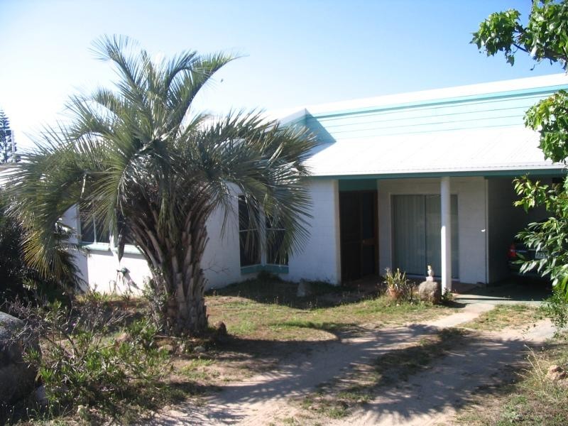 24 Casuarina Street, Bowen QLD 4805