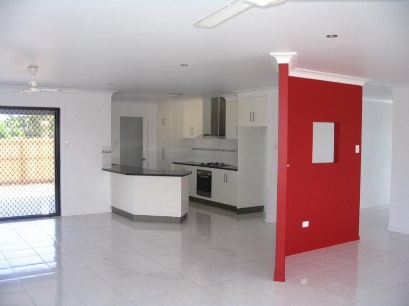 24 Kirkpatrick Court, Bowen QLD 4805