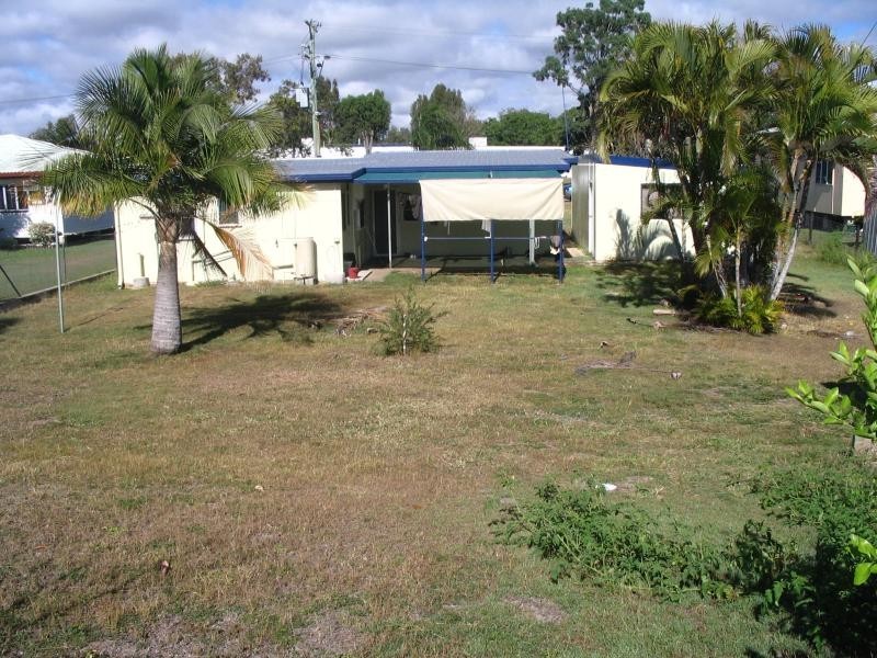 54 Tracey Street, Bowen QLD 4805