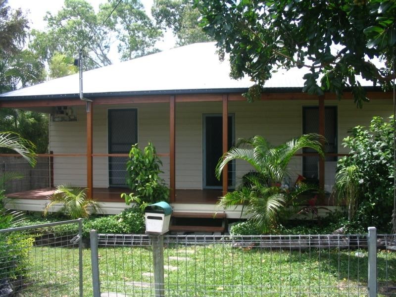 15 Kennedy Street, Bowen QLD 4805