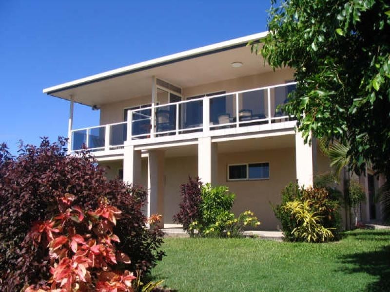 27 Rose Bay Road, Bowen QLD 4805