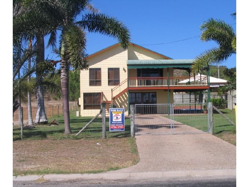 36 Wentworth Street, Bowen QLD 4805