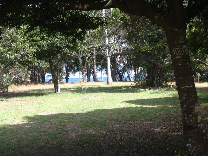 12 Horseshoe Bay Road, Bowen QLD 4805