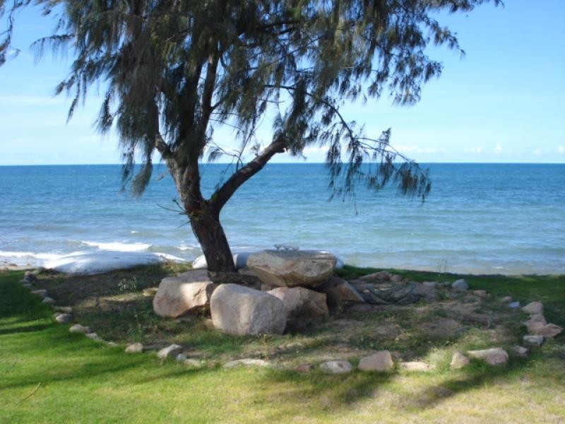 8 Howard Street, Bowen QLD 4805