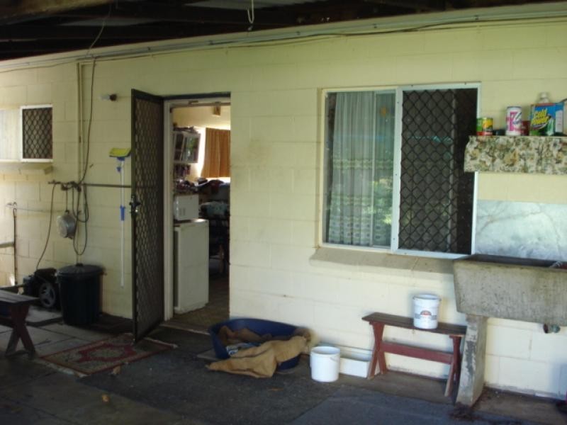 36 Pitcain Avenue, Bowen QLD 4805