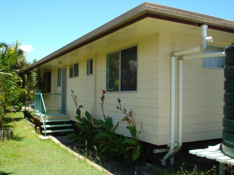 10 Dove Street, Bowen QLD 4805