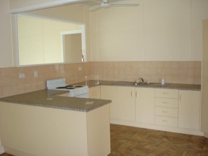 127 Herbert Street, Bowen QLD 4805