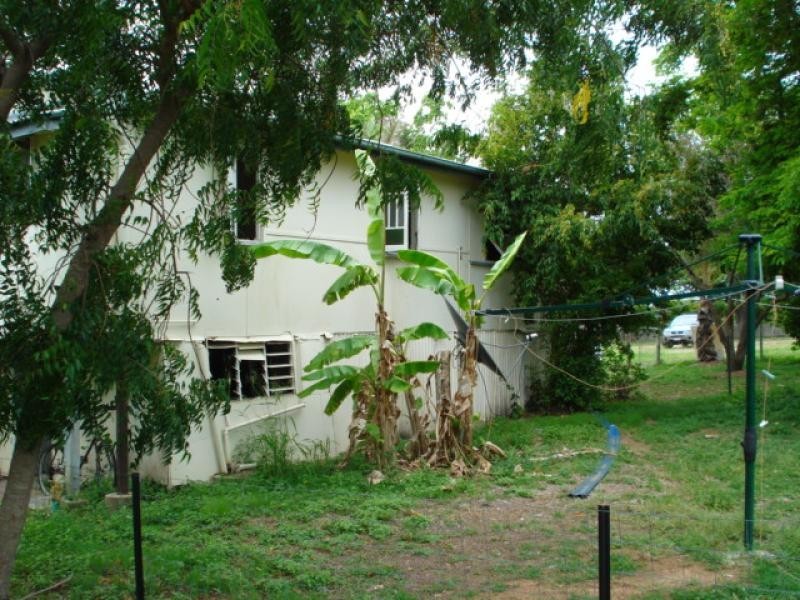 11 Kennedy Street, Bowen QLD 4805