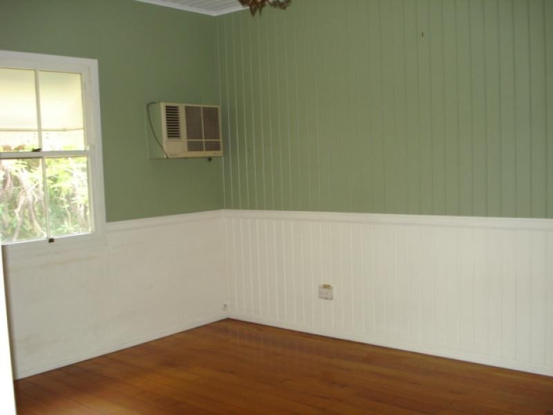 8 Blake Street, Collinsville QLD 4804