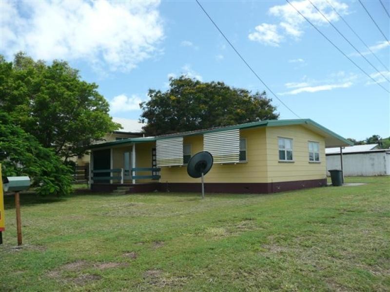 20 West Street, Bowen QLD 4805