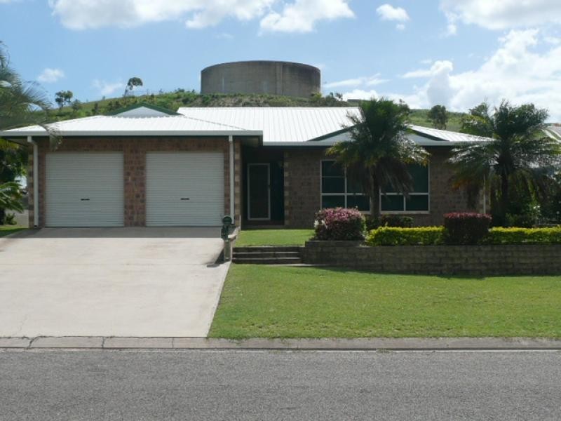 97 Gregory Street, Bowen QLD 4805