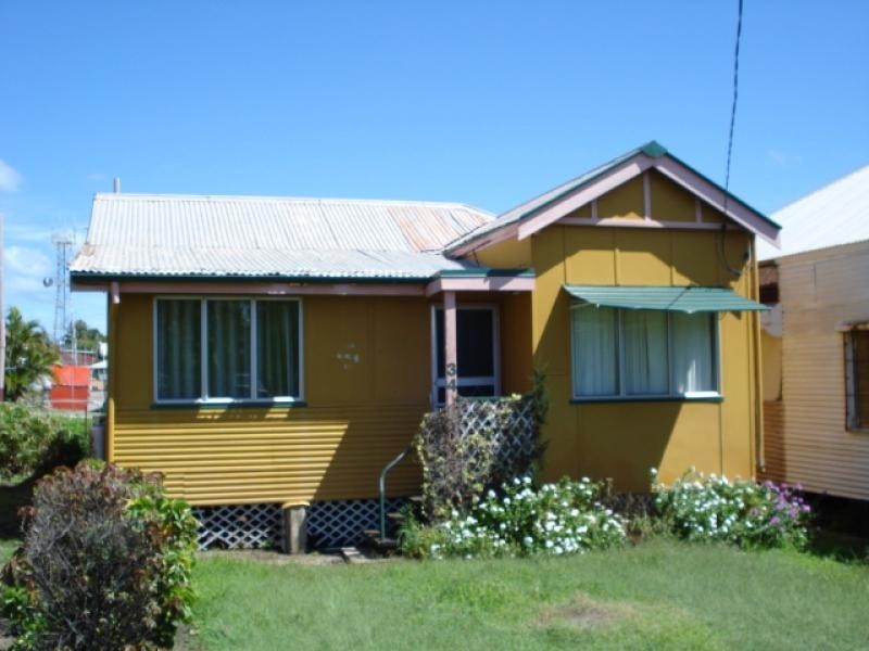 34 George Street, Bowen QLD 4805