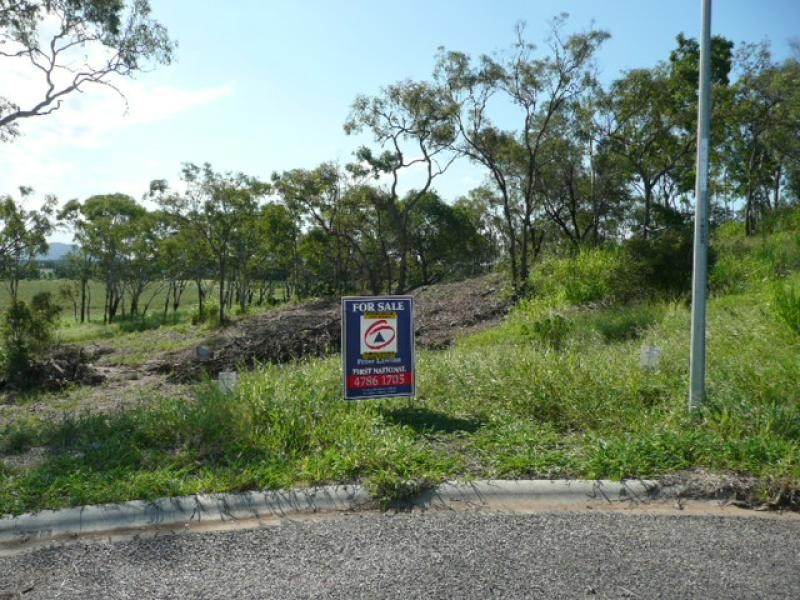 14 Craigie Court, Bowen QLD 4805