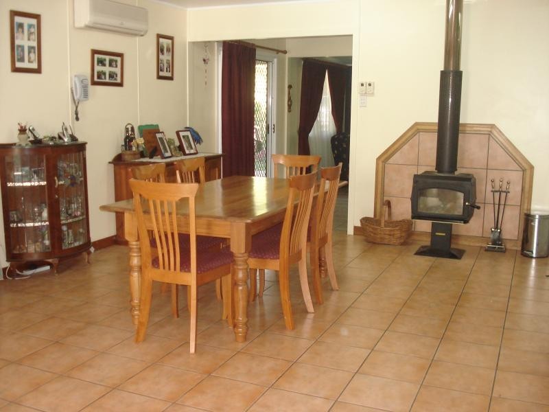 10 Henderson Street, Collinsville QLD 4804