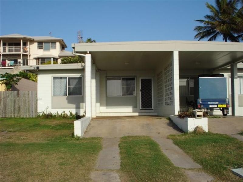 17 Casuarina Street, Bowen QLD 4805