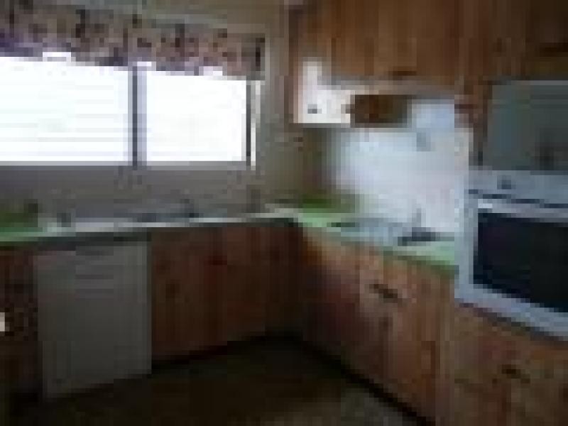12 Wentworth Street, Bowen QLD 4805