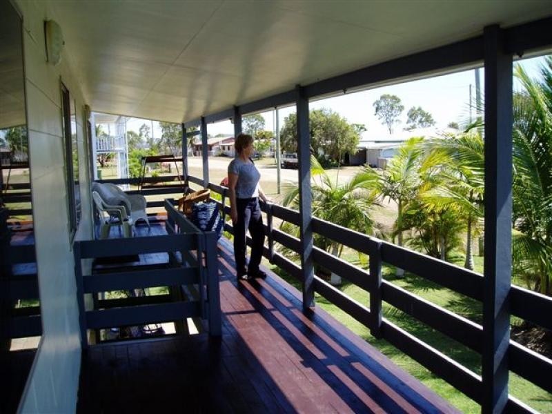 61 Whyte Avenue, Brisk Bay QLD 4805