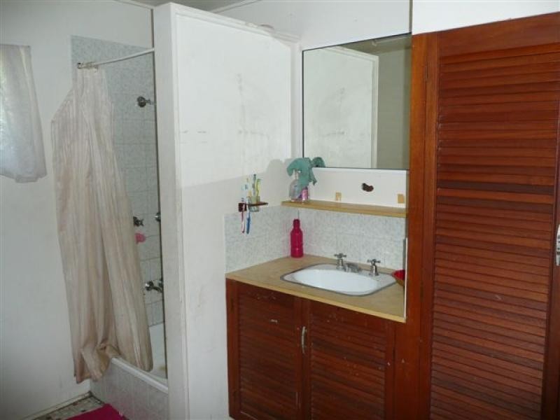 61 Whyte Avenue, Brisk Bay QLD 4805