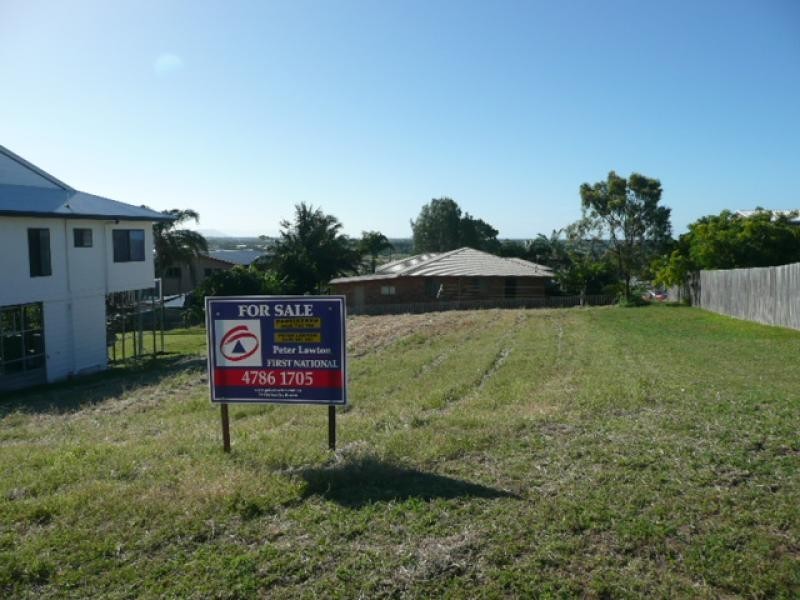 10 Pilcher Place, Bowen QLD 4805