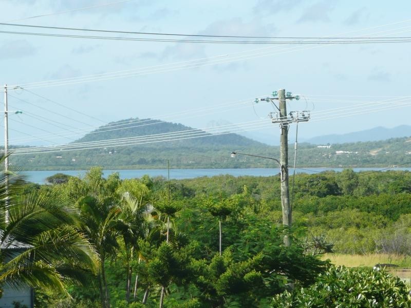 122 Powell Street, Bowen QLD 4805
